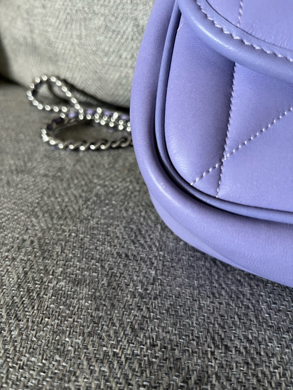 Coach Pillow Madison 18 Light Violet - Picture 8 of 16